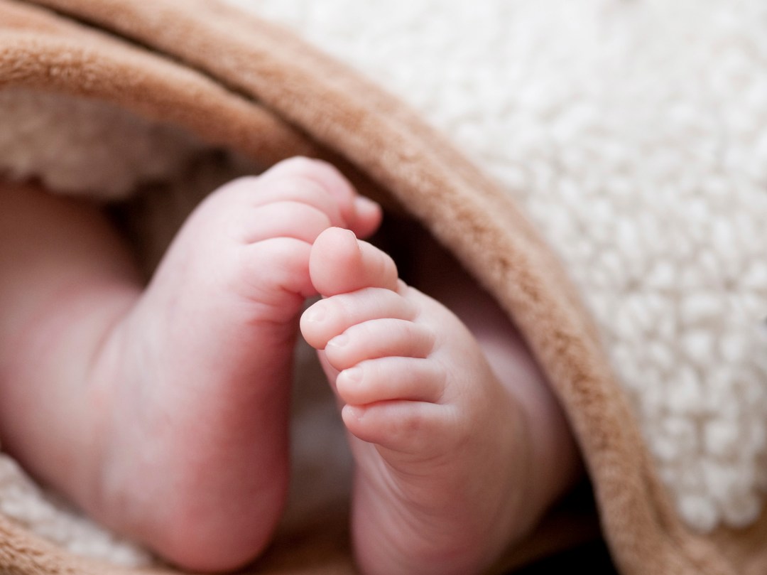baby-feet